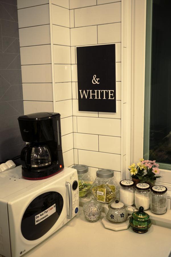 Whitetail Guesthouse Сеул Экстерьер фото